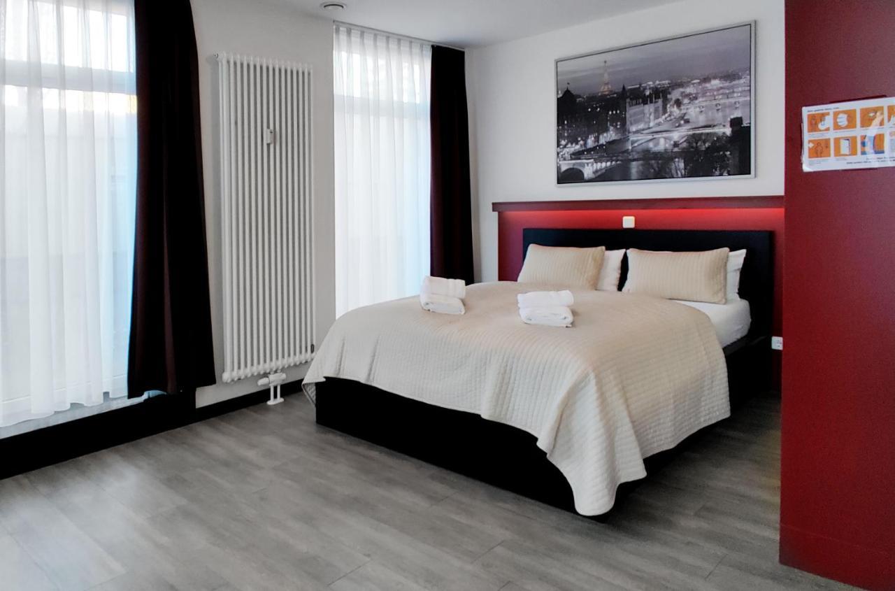 6 Rooms Apartments Берлин Экстерьер фото